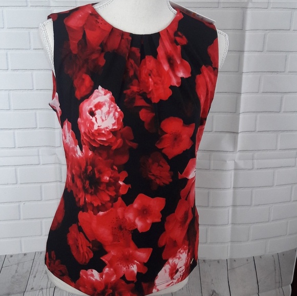 NWT Classy Calvin Klein sleeveless top - Picture 3 of 8